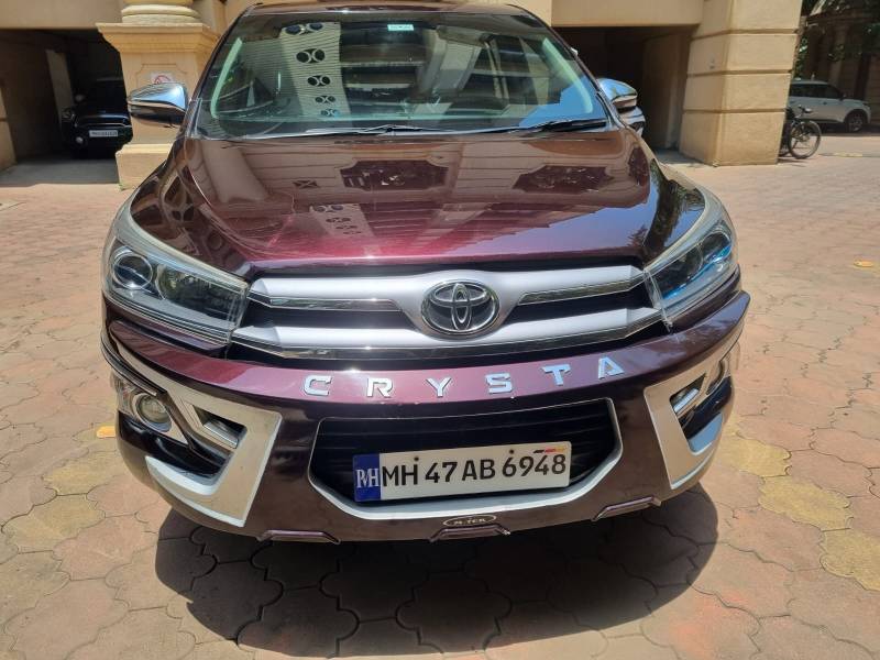 Toyota Innova Crysta 2.8 ZX AT 7 STR
