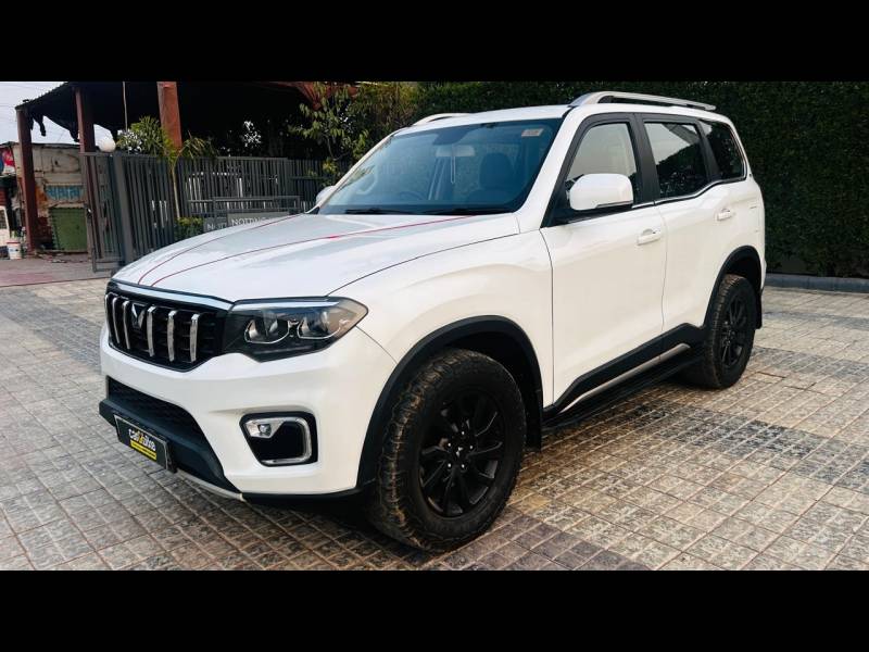 Mahindra Scorpio-N Z8 Select Diesel AT 2WD