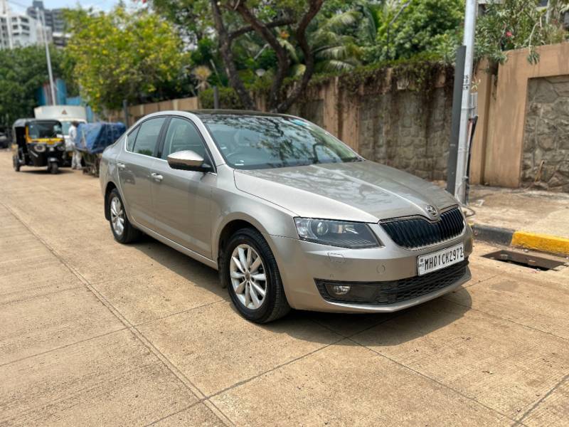 Skoda Octavia Style Plus 1.8 TSI AT (Petrol)