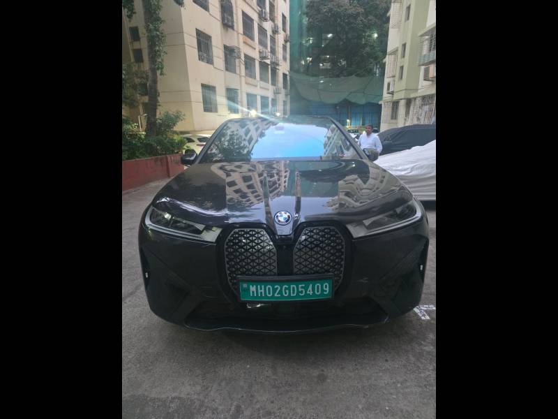 BMW iX xDrive 40