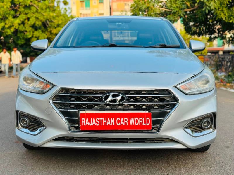 Hyundai Verna 1.6 CRDI SX