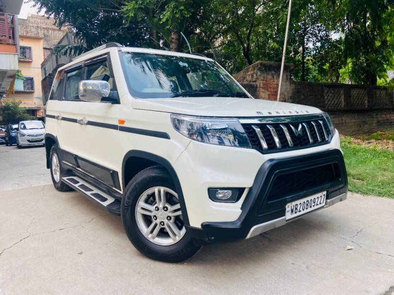Mahindra Bolero Neo N10 R