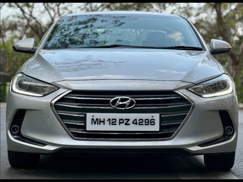 Hyundai Elantra 2.0 SX (O) AT