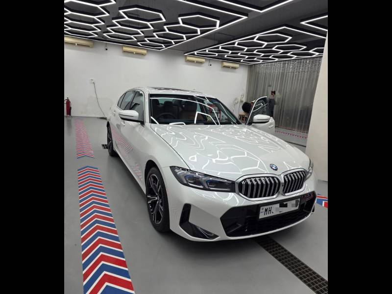 BMW 3 Series LWB 330Li M Sport