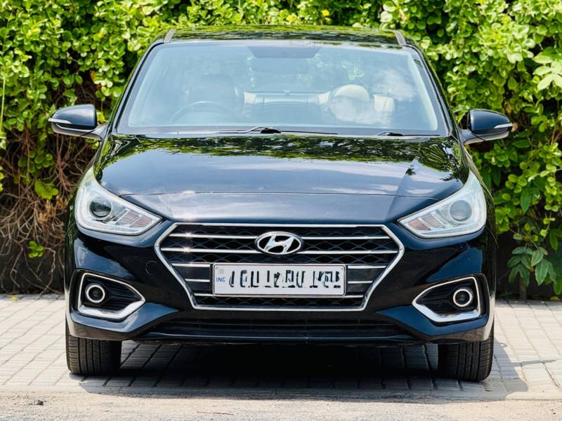 Hyundai Verna SX Plus 1.6 VTVT AT