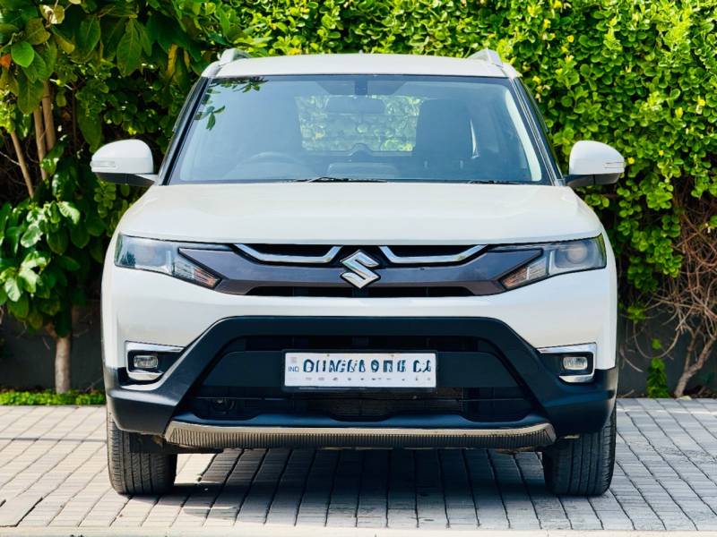 Maruti Suzuki Brezza Vxi AT