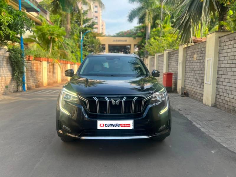 Mahindra XUV700 AX 7 Diesel  AT Luxury Pack 7 STR