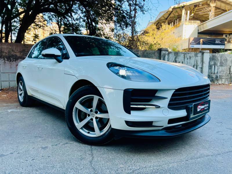 Porsche Macan Base