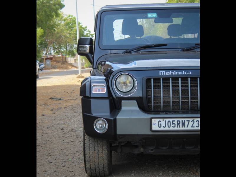 Mahindra Thar LX 4-STR Convertible Petrol AT