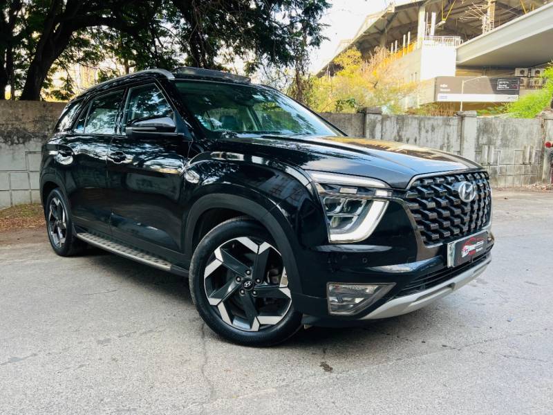Hyundai Alcazar Signature (O) 6 STR 2.0 Petrol AT