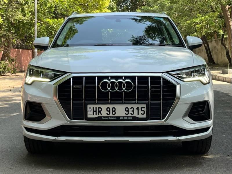 Audi Q3 40 TFSI Premium Plus