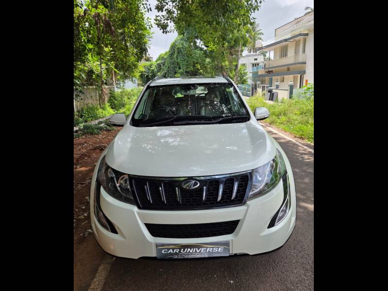 Mahindra XUV500 W10 1.99