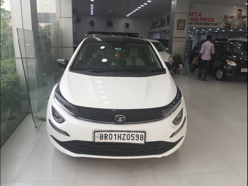 Tata Altroz XZ Plus (O) (S) iCNG