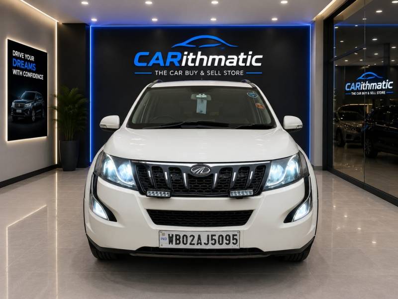 Mahindra XUV500 W10 FWD