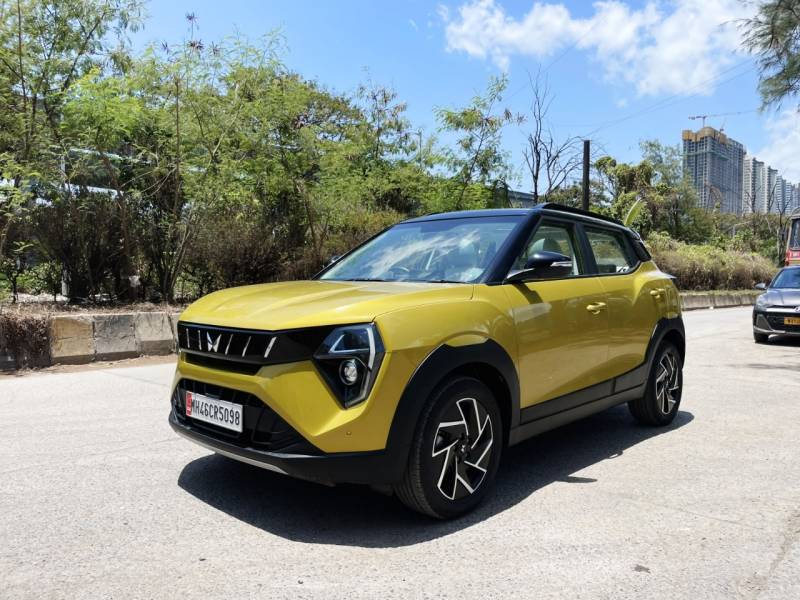 Mahindra XUV 3XO AX7 1.5 Diesel