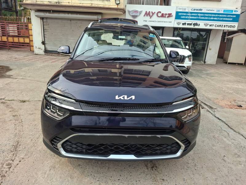 Kia Carens Luxury Plus 1.5 Diesel MT 7 STR