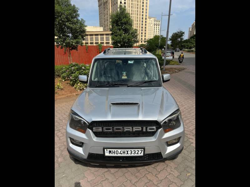 Mahindra Scorpio S10 2WD Intelli-Hybrid