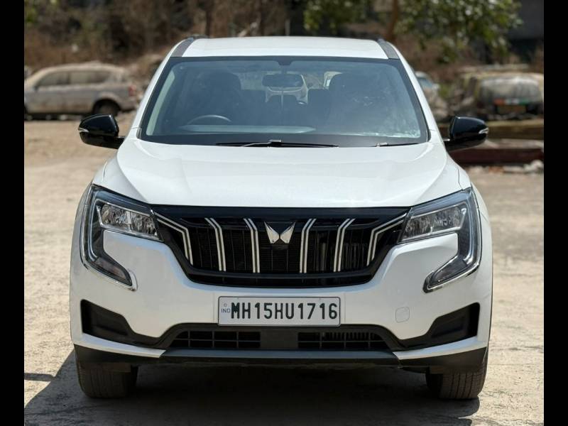 Mahindra XUV700 MX Petrol MT 5 STR