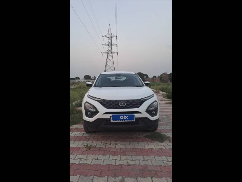 Tata Harrier XT