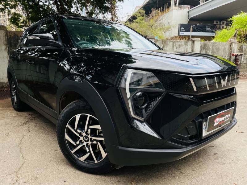 Mahindra XUV 300 W8 1.5 Diesel