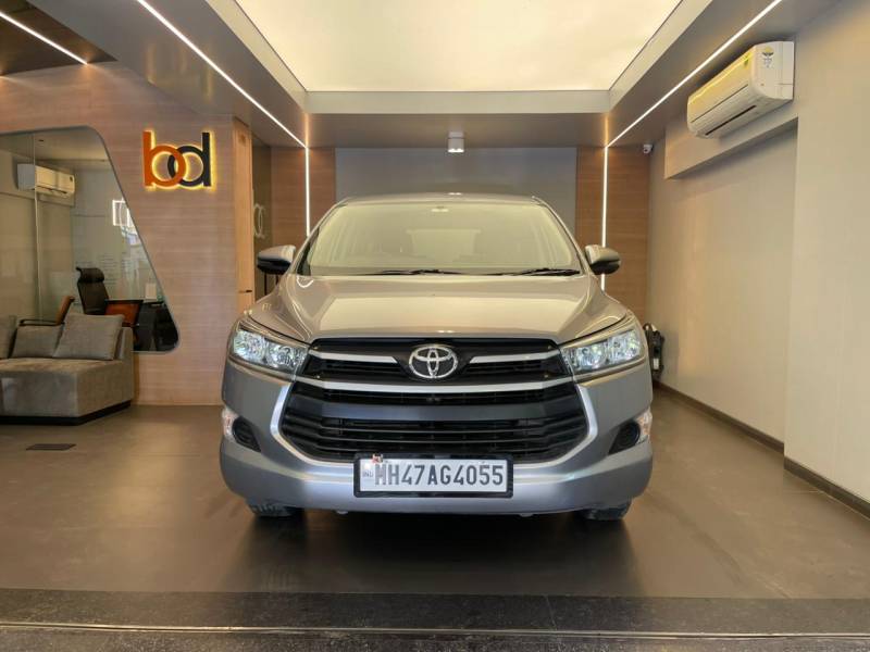 Toyota Innova Crysta 2.8 GX AT 7 STR