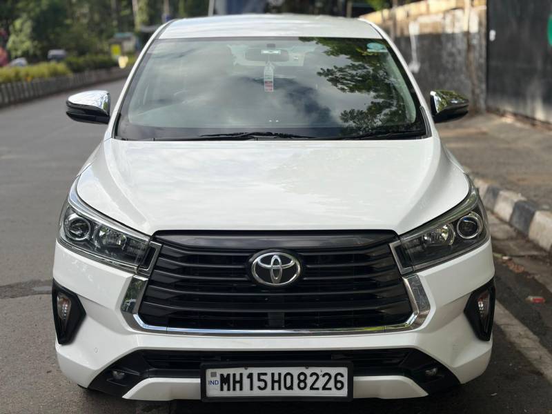 Toyota Innova Crysta 2.4 ZX AT 7 STR