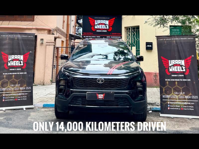Tata Safari Accomplished Plus Dual Tone AT