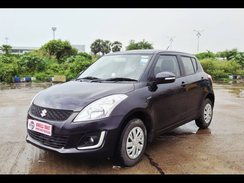Maruti Suzuki Swift VXi