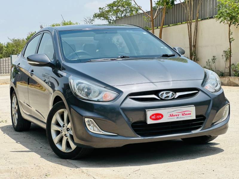 Hyundai Verna Fluidic 1.6 CRDI SX