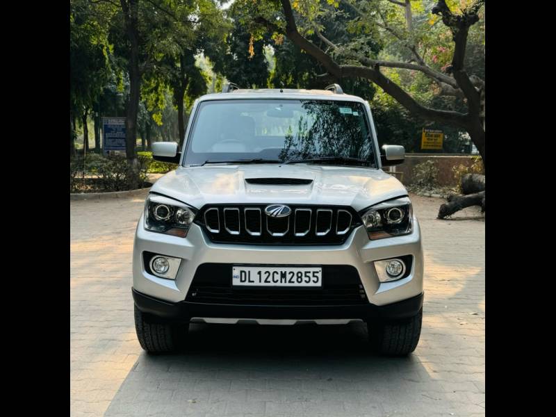 Mahindra Scorpio S4 PLUS