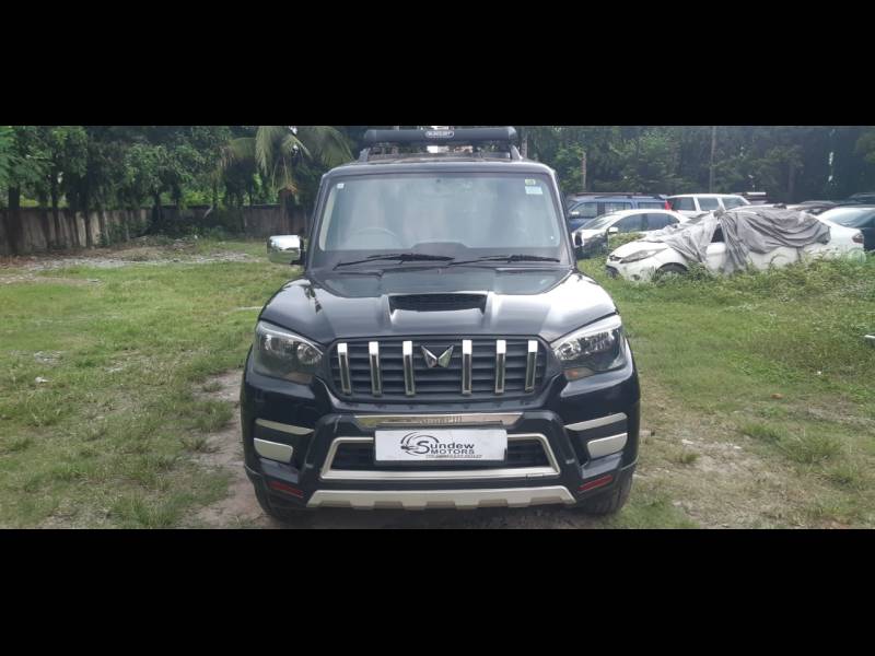 Mahindra Scorpio Classic S MT 9STR