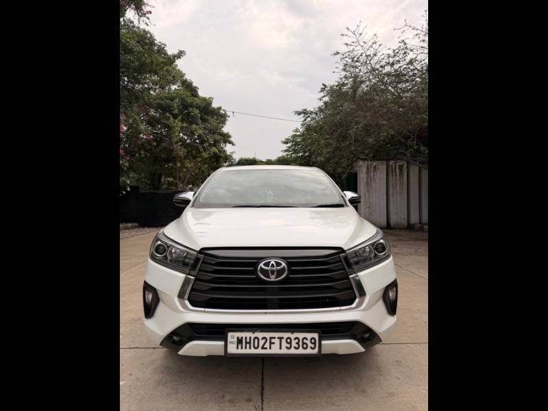 Toyota Innova Crysta 2.4 ZX AT 7 STR