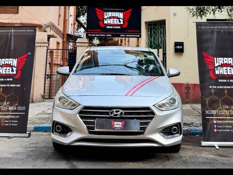 Hyundai Verna SX (O)1.6 VTVT