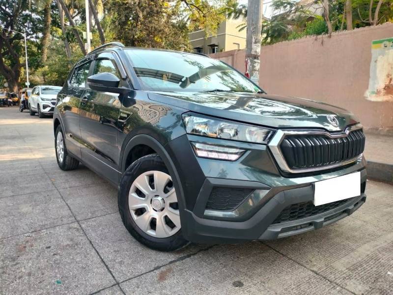 Skoda Slavia Active 1.0L TSI MT