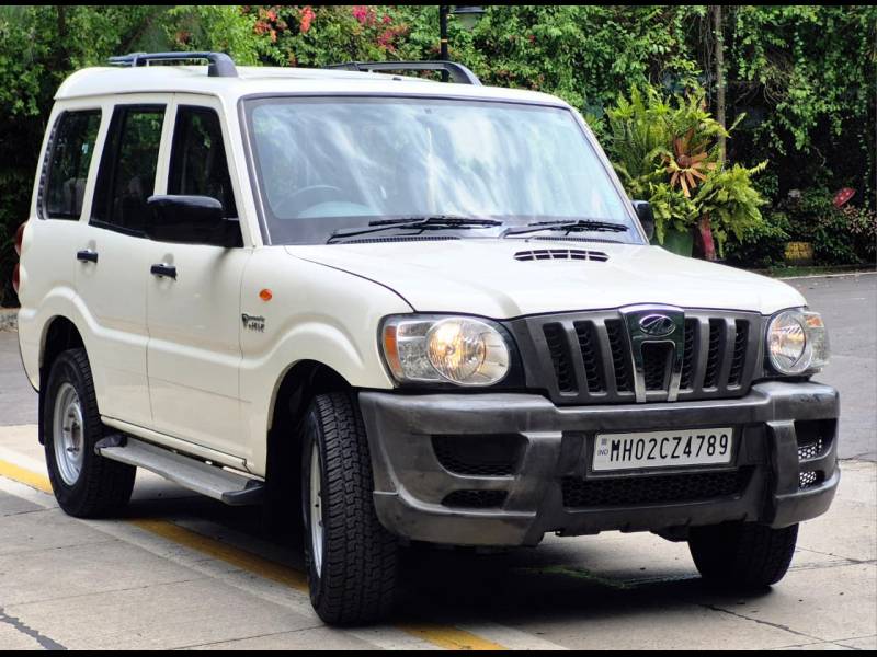 Mahindra Scorpio LX BS IV