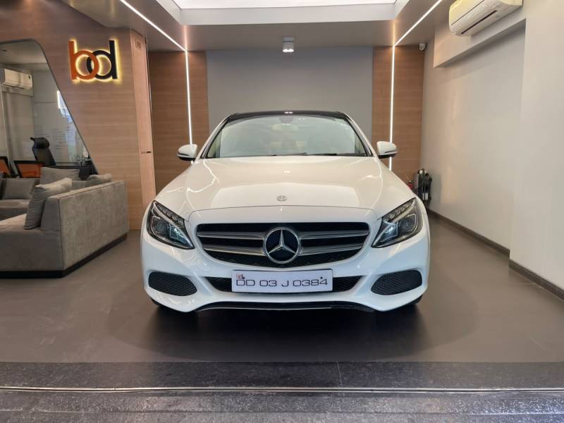 Mercedes Benz C Class 220 CDI Avantgarde