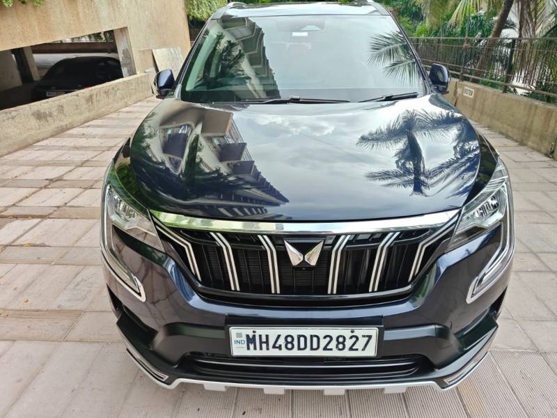 Mahindra XUV700 AX 7 Luxury Pack Petrol AT 7 STR