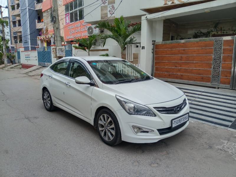 Hyundai Verna Fluidic 1.6 CRDI SX