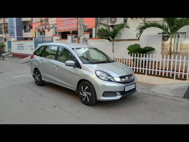 Honda Mobilio S i-DTEC