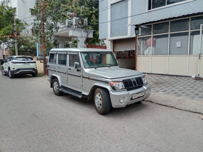 Mahindra Bolero SLE BS4