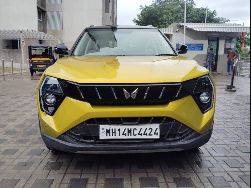 Mahindra XUV 3XO AX7 1.2 Petrol