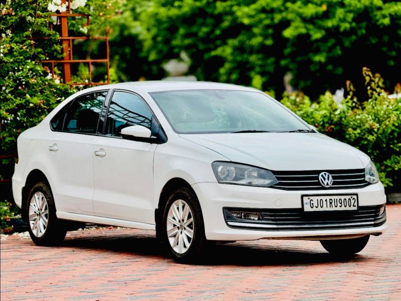 Volkswagen Vento 1.5 TDI Highline AT