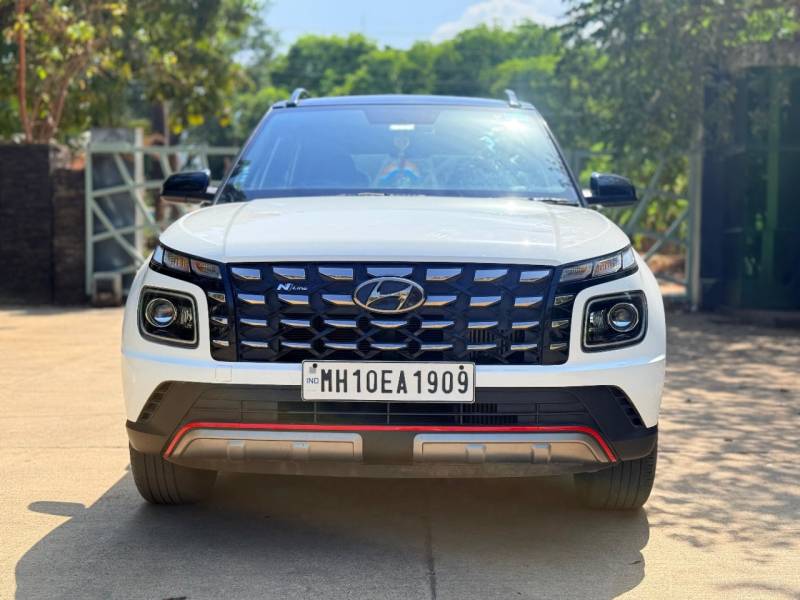 Hyundai Venue N Line N8 DCT Dual Tone