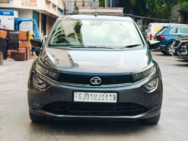 Tata Altroz XZ Plus Petrol