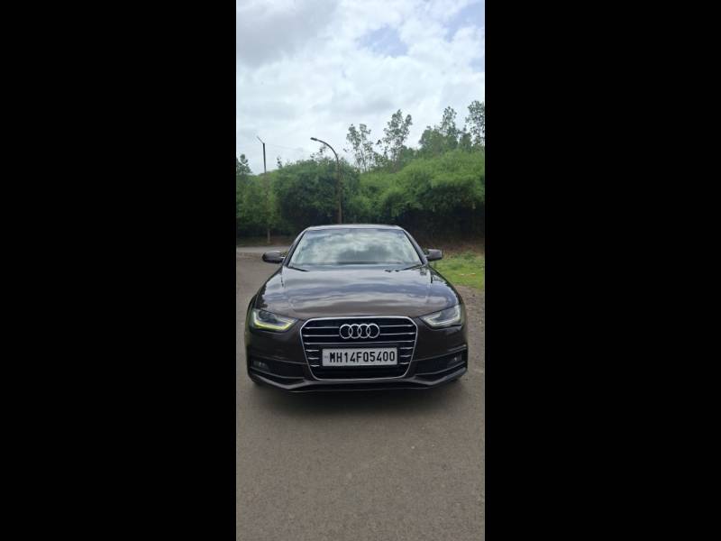 Audi A4 35 TDI Premium Sport + Sunroof