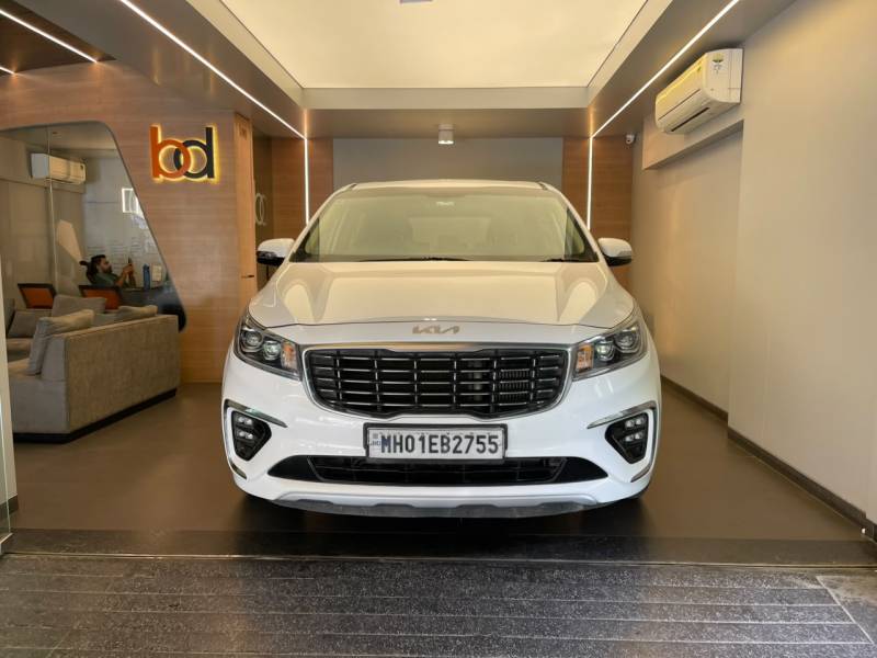 Kia Carnival Prestige 7 STR