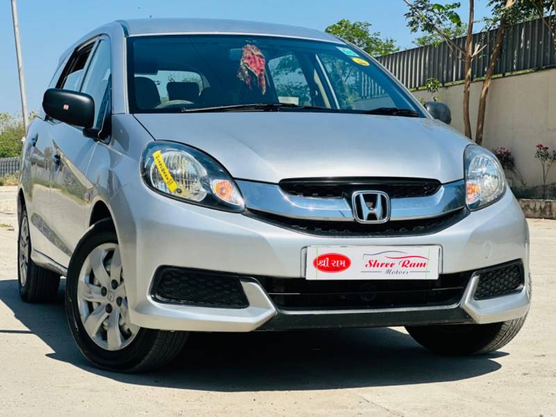 Honda Mobilio E i-DTEC