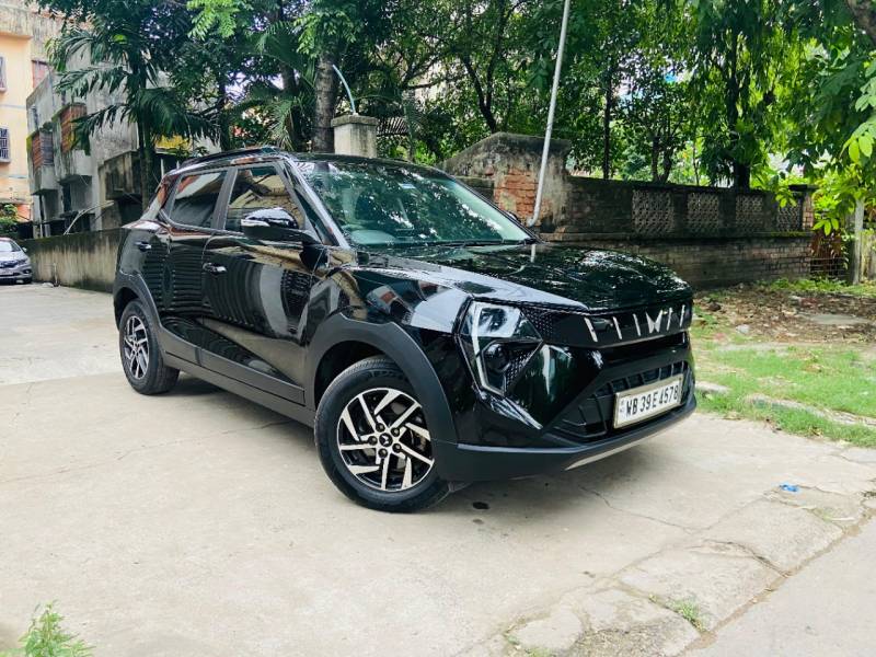 Mahindra XUV 3XO AX5 1.5 Diesel