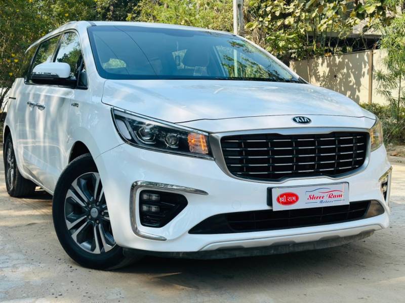 Kia Carnival Prestige 7 STR