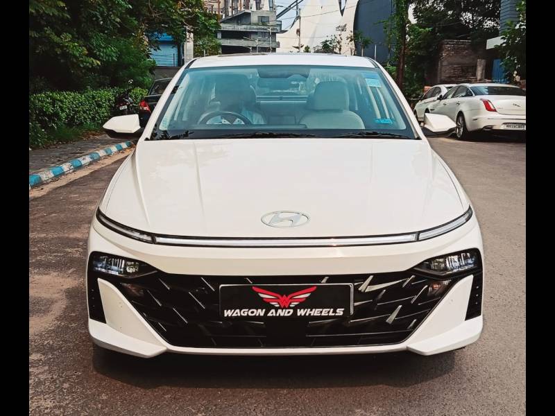 Hyundai Verna SX (O) 1.5 Petrol IVT